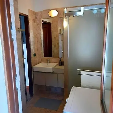 拉佛塞拉住宿加早餐旅馆 3*