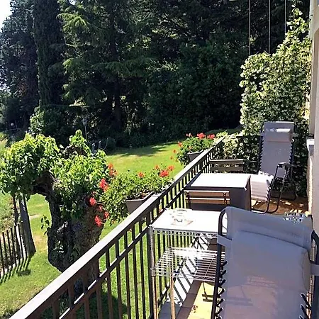 拉佛塞拉住宿加早餐旅馆
